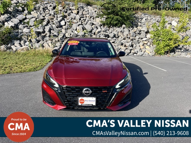 2023 Nissan Altima 2.5 SR photo 2