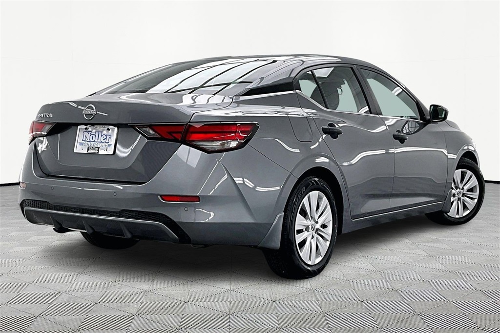 Used 2024 Nissan Sentra S with VIN 3N1AB8BV4RY203212 for sale in Kansas City