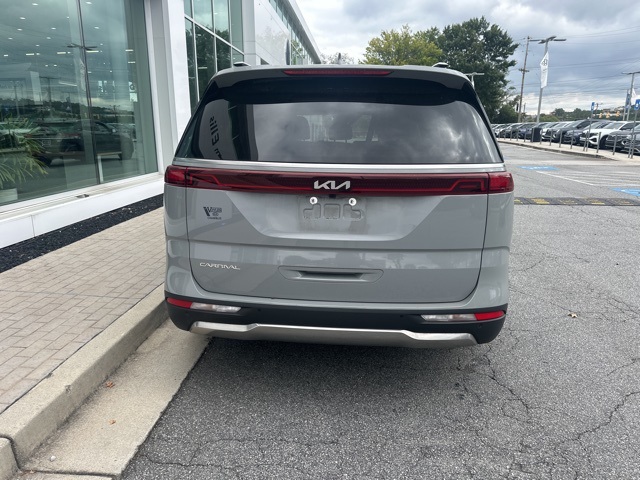 2023 Kia Carnival SX Prestige photo 5