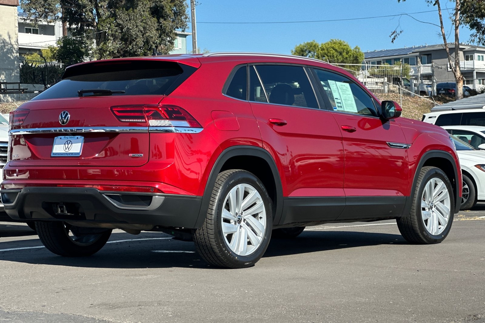 2022 Volkswagen Atlas Cross Sport V6 SE Technology photo 4