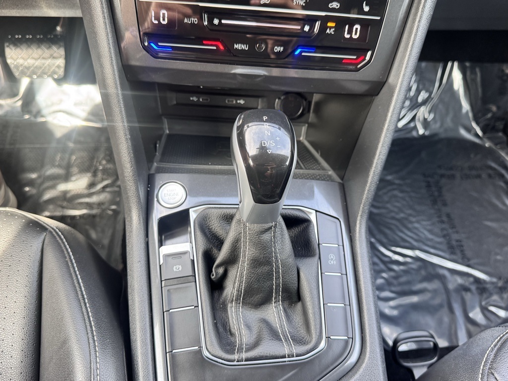 2024 Volkswagen Tiguan SE Wolfsburg Edition photo 10