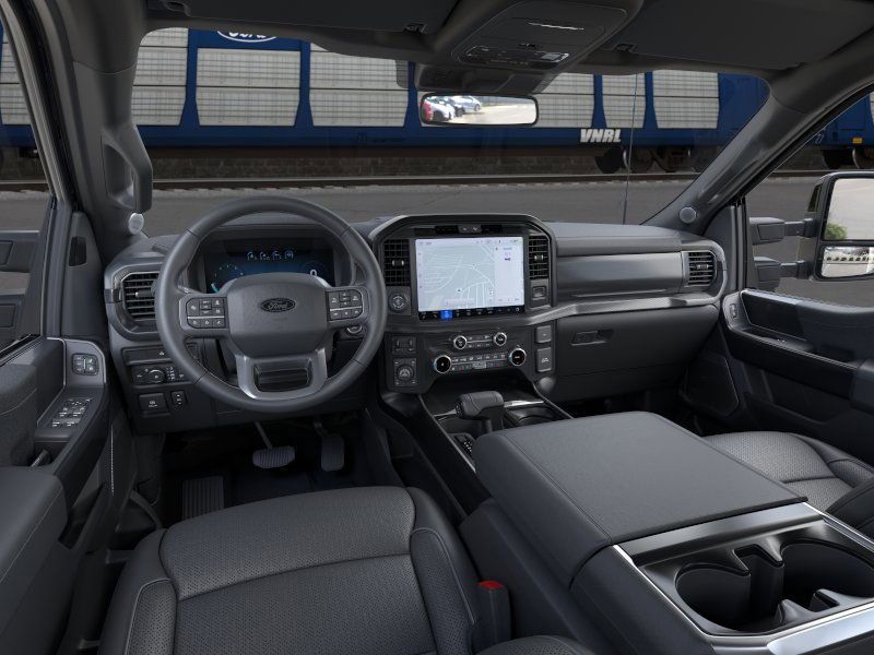 2025 Ford F-150 Lariat photo 7