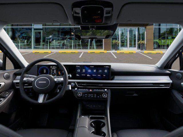 2025 Hyundai Sonata Hybrid SEL photo 11
