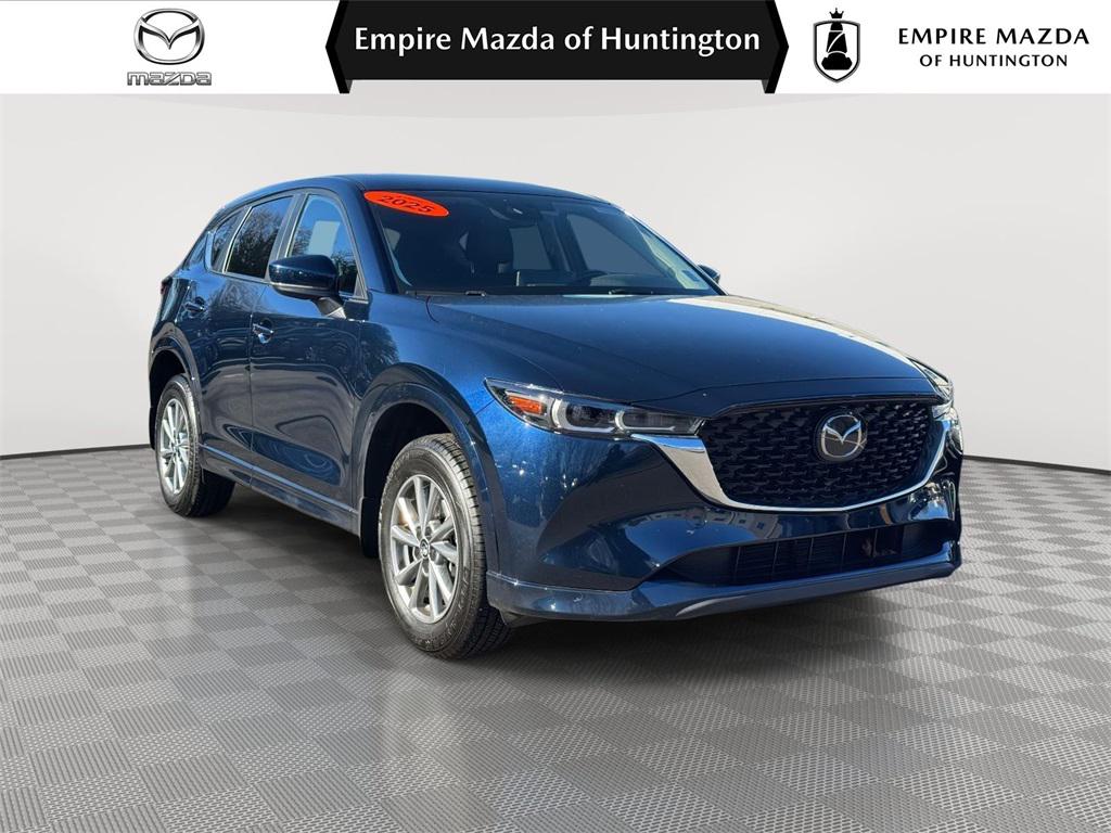 2025 Mazda CX-5 S Select Package's photo