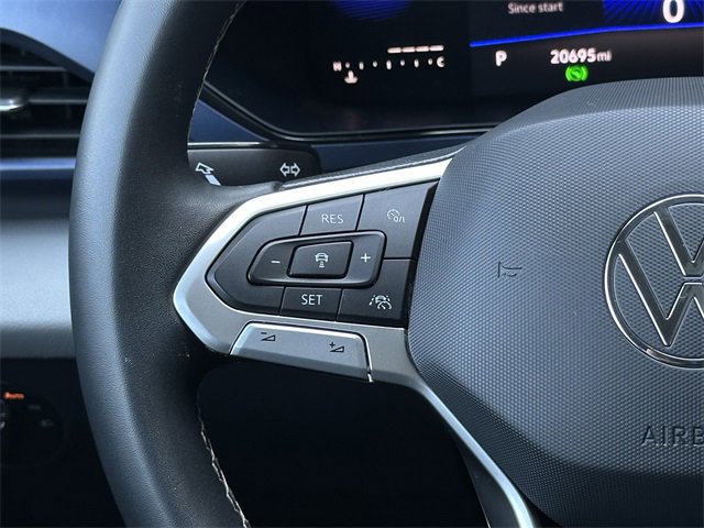 2022 Volkswagen Taos SE photo 10