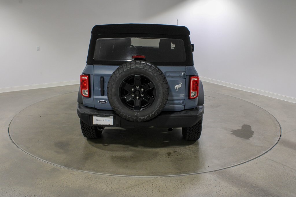 2024 Ford Bronco Black Diamond photo 4