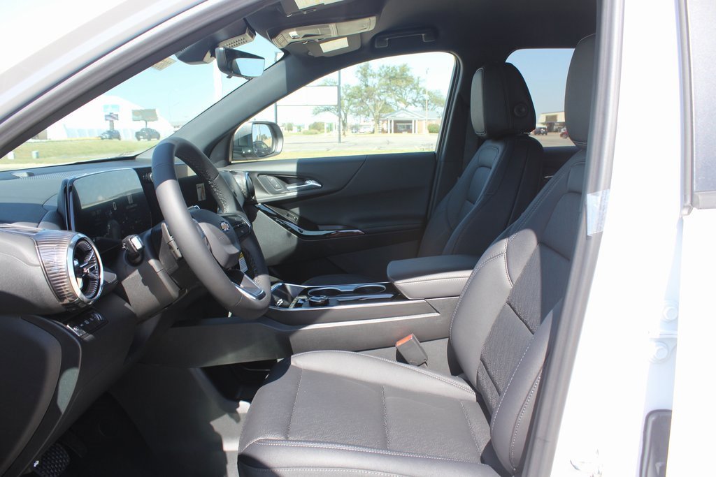 2026 Chevrolet Equinox LT photo 11