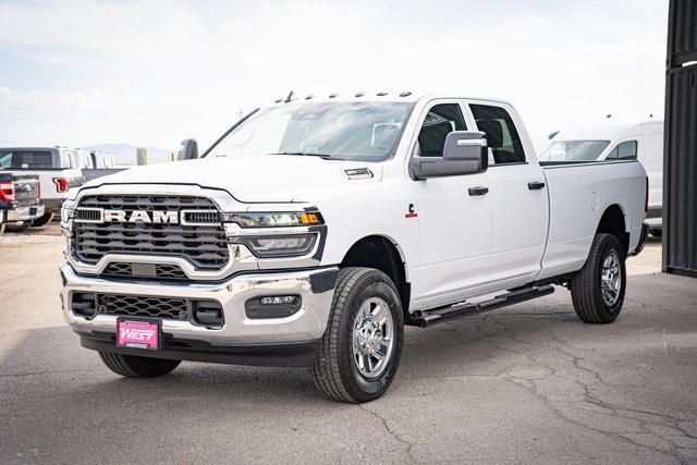 2025 Ram 2500 Tradesman photo 11