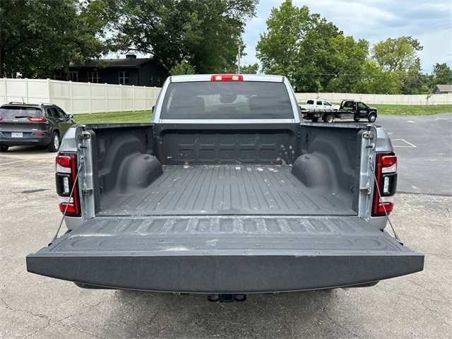 2024 Ram 2500 Big Horn photo 9