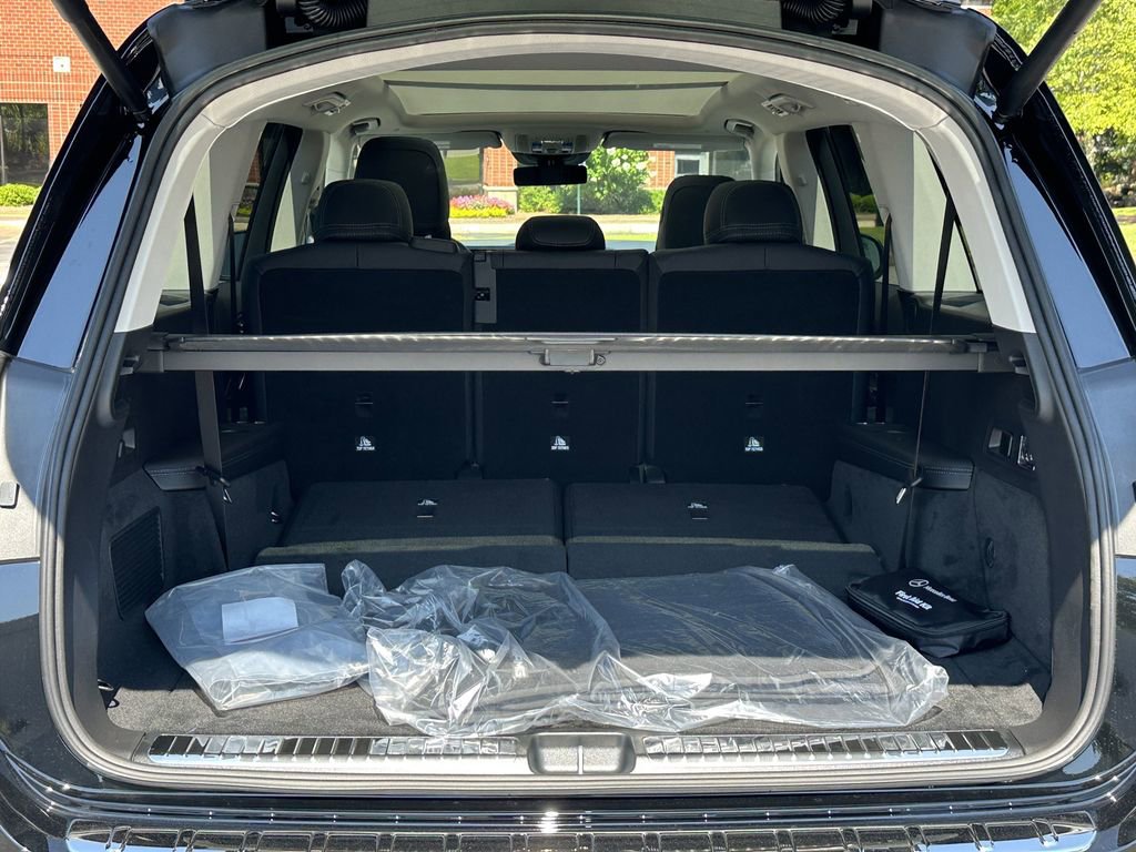 2025 Mercedes Benz GLS 450 4MATIC photo 19