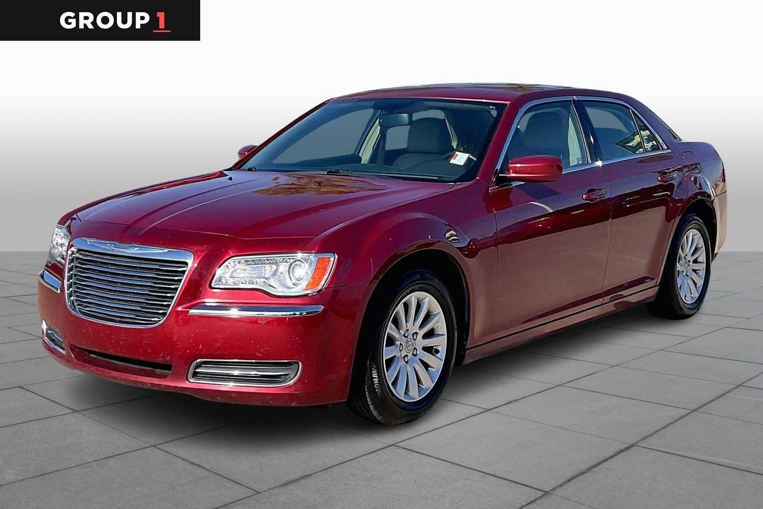 2014 Chrysler 300 Base's photo