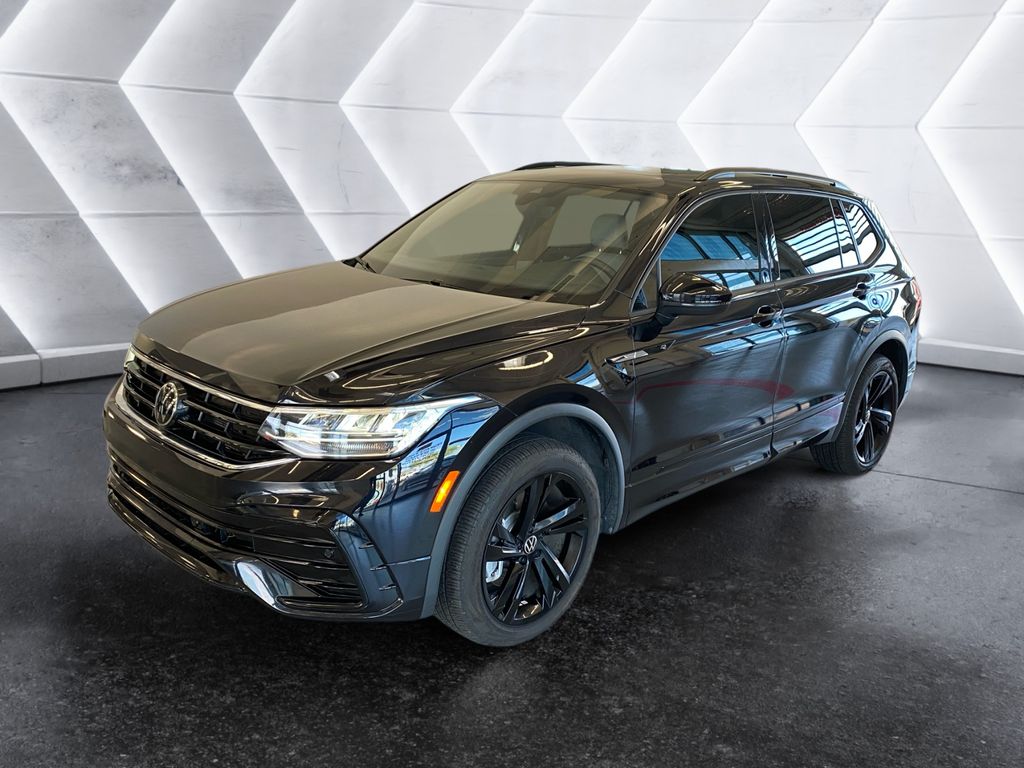 2024 Volkswagen Tiguan SE R-Line Black photo 3