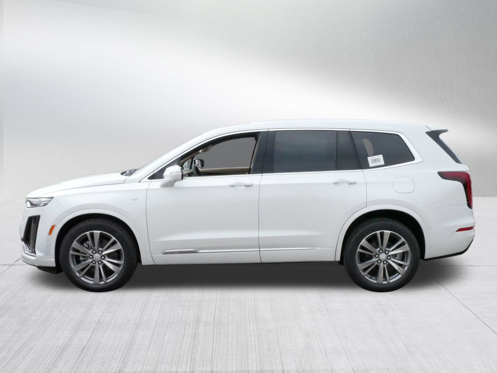 2025 Cadillac XT6 Premium Luxury photo 4