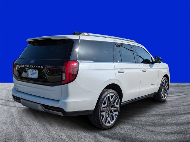 2025 Ford Expedition Platinum photo 3