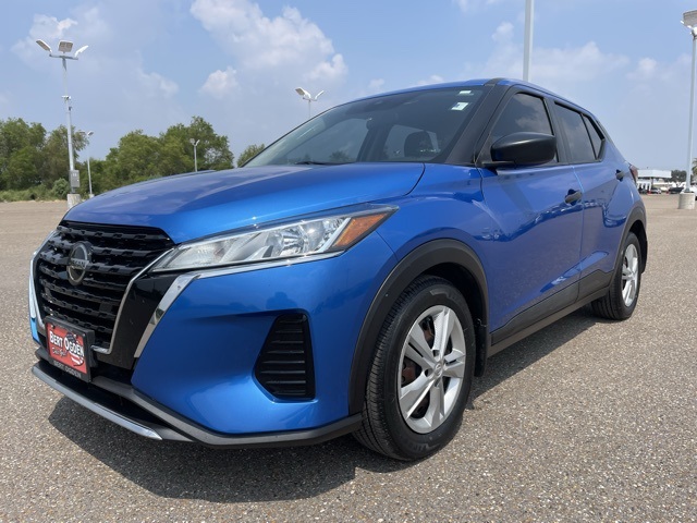 2021 Nissan Kicks S photo 3