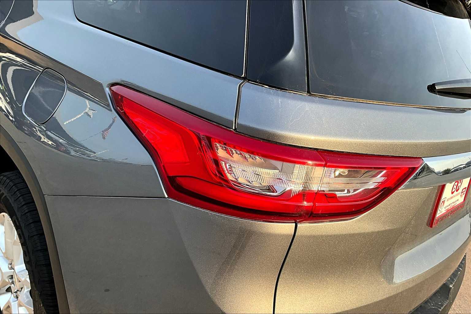 2021 Chevrolet Traverse LS photo 27