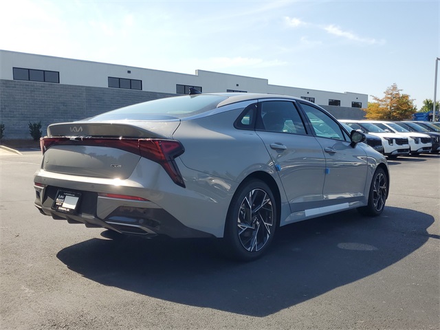 2025 Kia K5 GT-Line photo 3