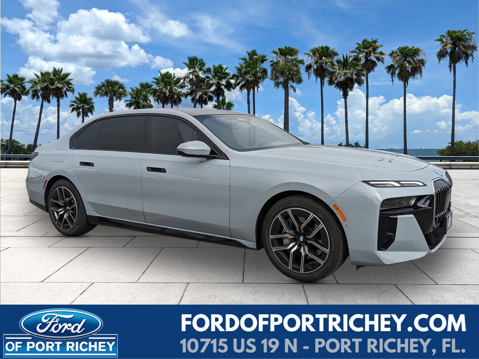 2025 BMW 7 Series 740i's photo