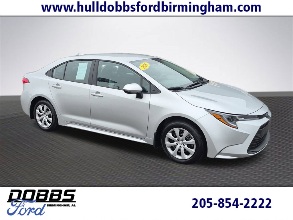 2026 Toyota Corolla LE's photo