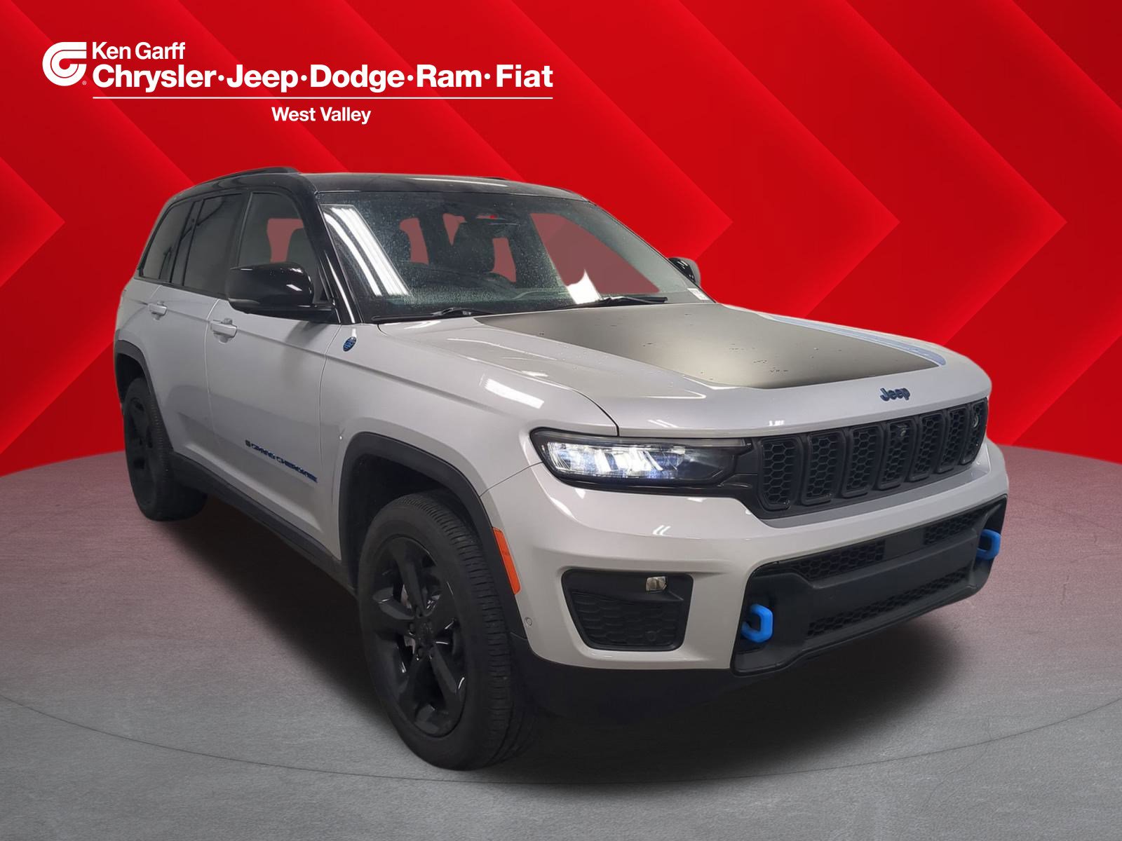 2023 Jeep Grand Cherokee Trailhawk 4xe's photo