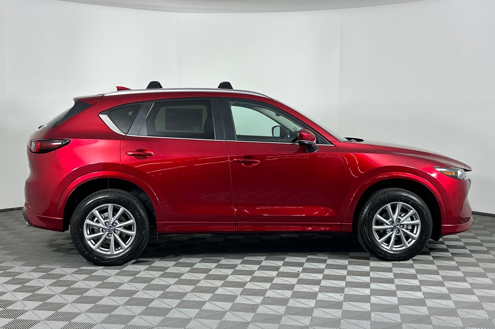 2025 Mazda CX-5 2.5 S Preferred photo 3