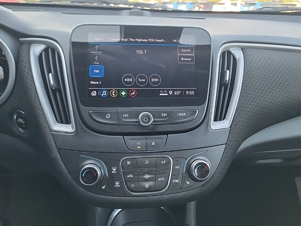 2023 Chevrolet Malibu 1LT photo 17