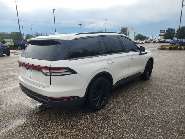2020 Lincoln Aviator Reserve photo 3