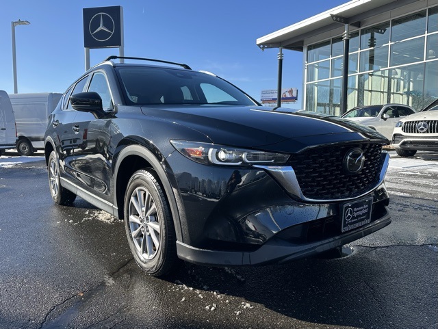 2022 Mazda CX-5 S Select Package's photo