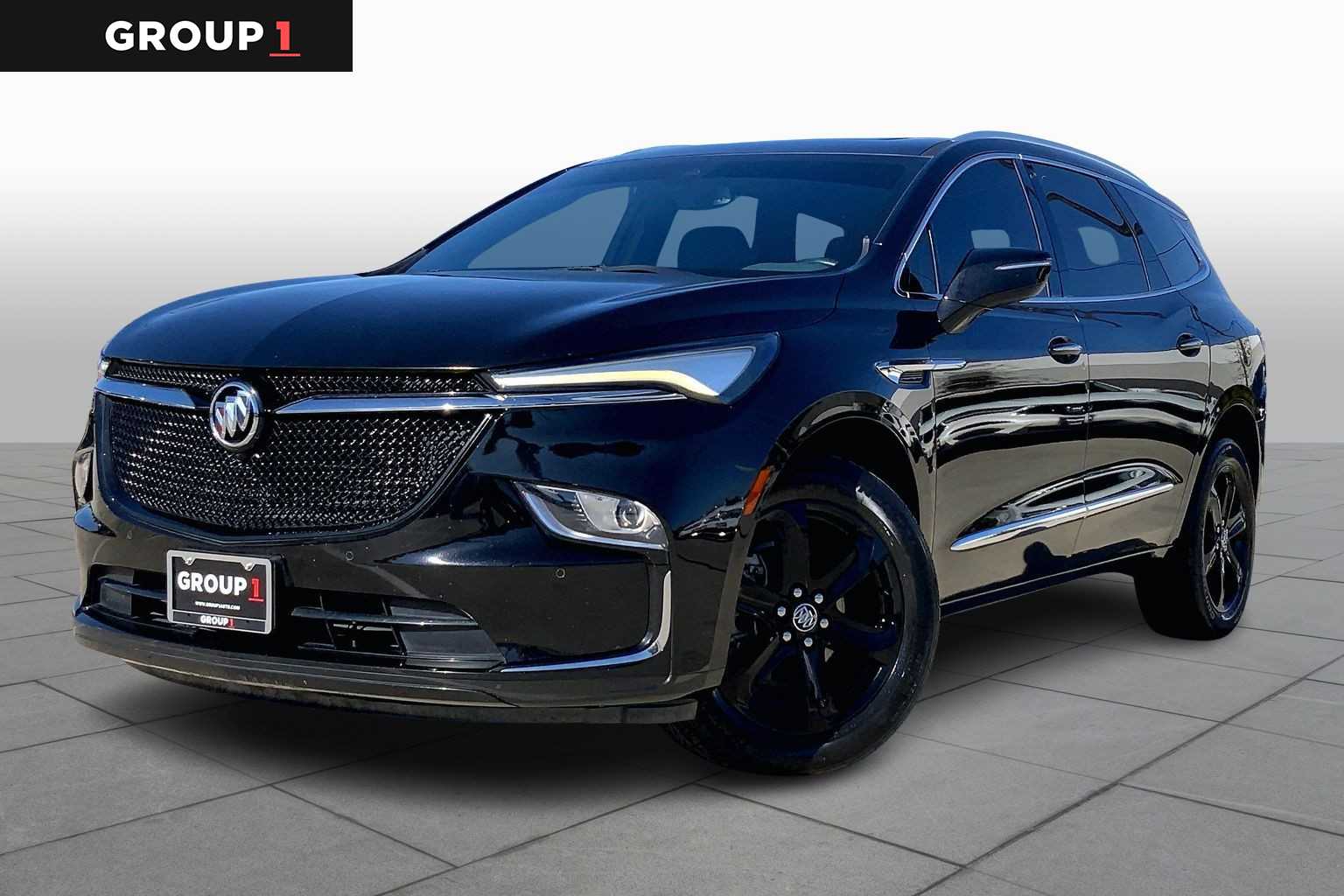 2023 Buick Enclave Essence's photo