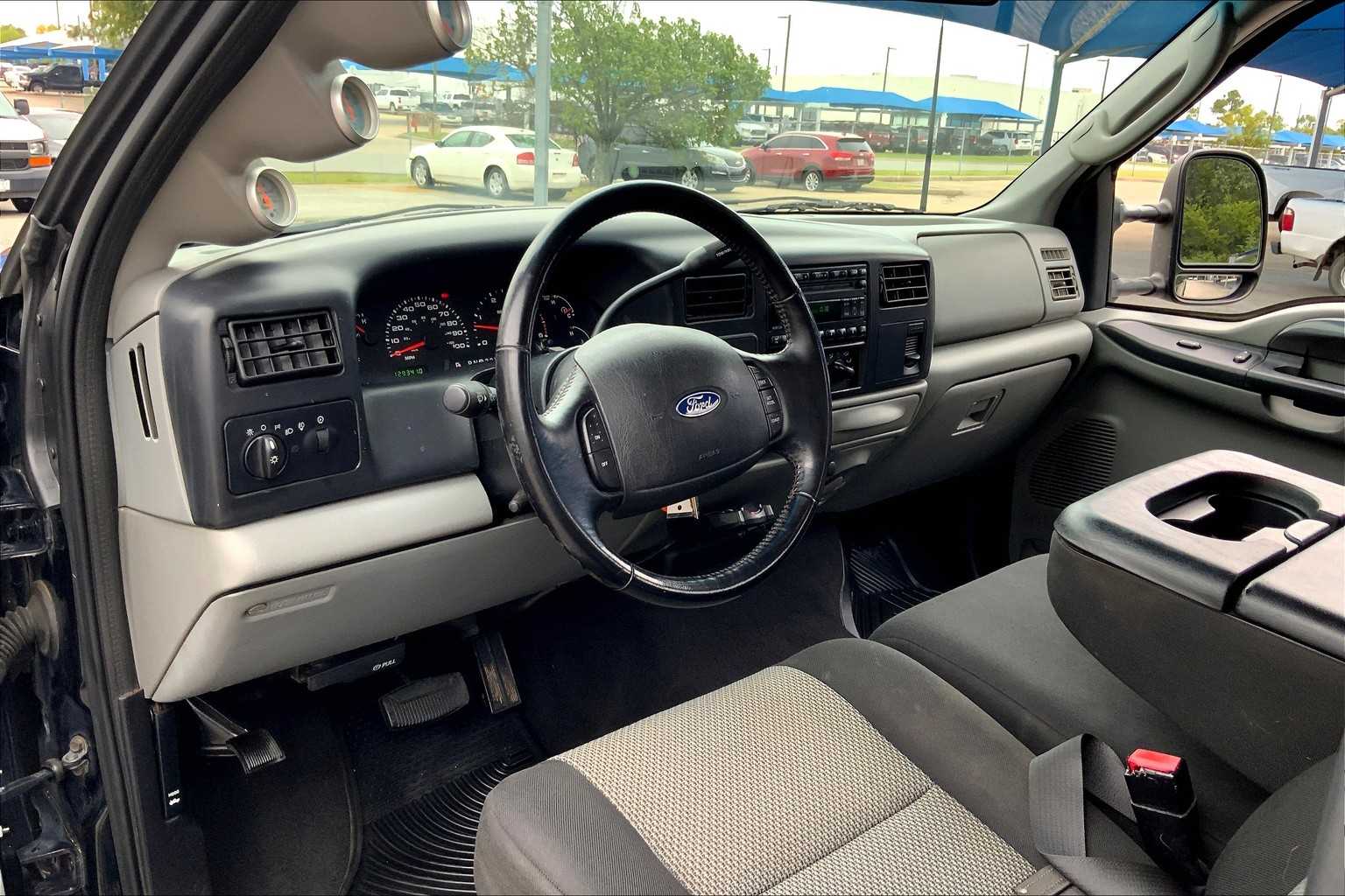 2003 Ford F-250 XLT photo 15