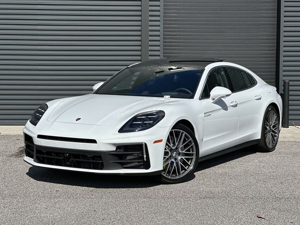 2026 Porsche Panamera 4 E-Hybrid