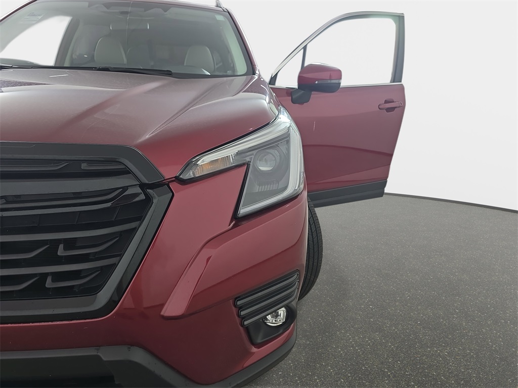 2024 Subaru Forester Limited photo 28