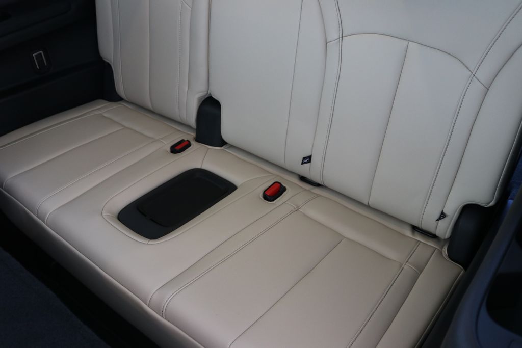 2025 Infiniti QX60 Luxe photo 19