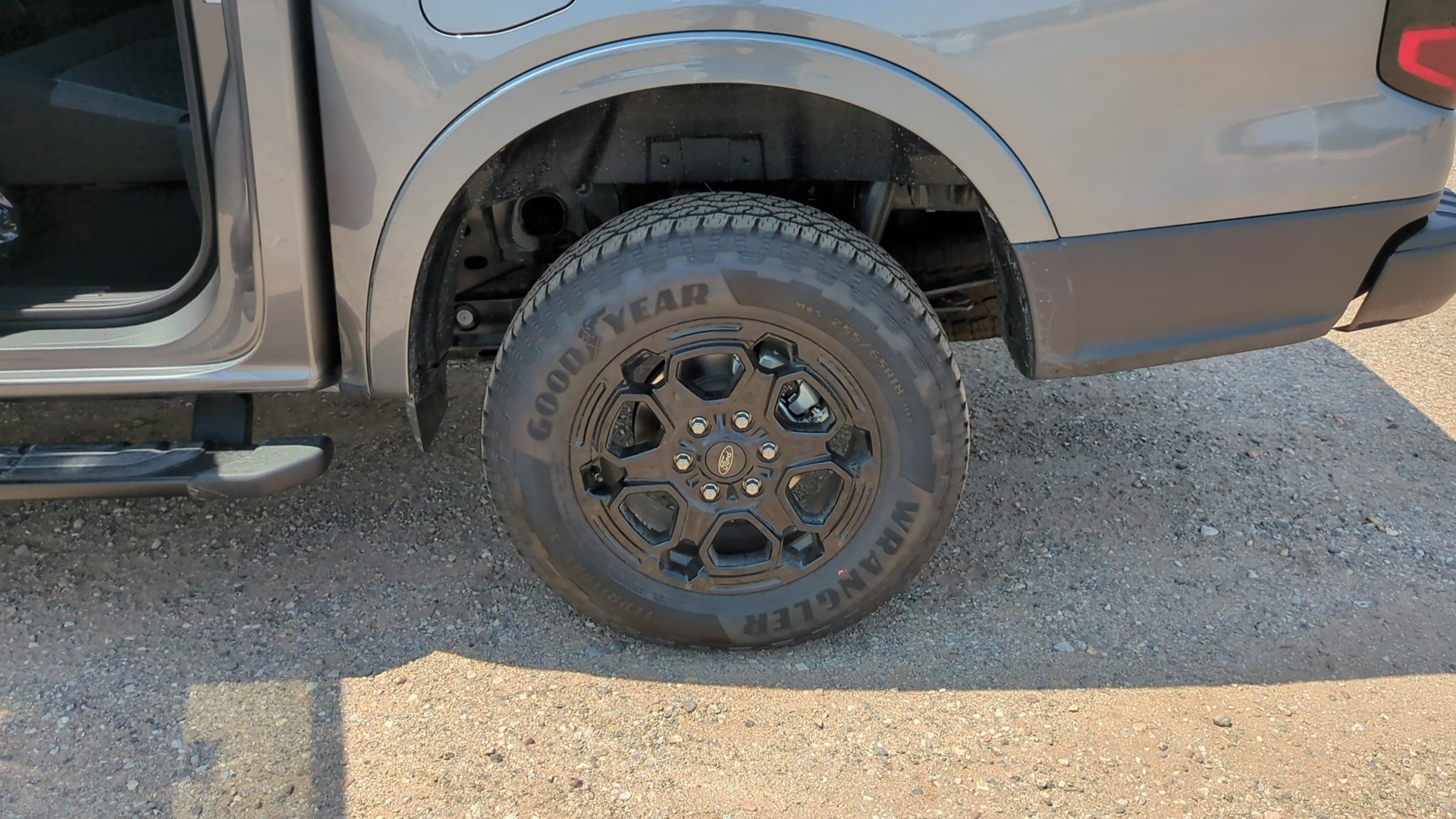 2025 Ford Ranger XLT photo 12