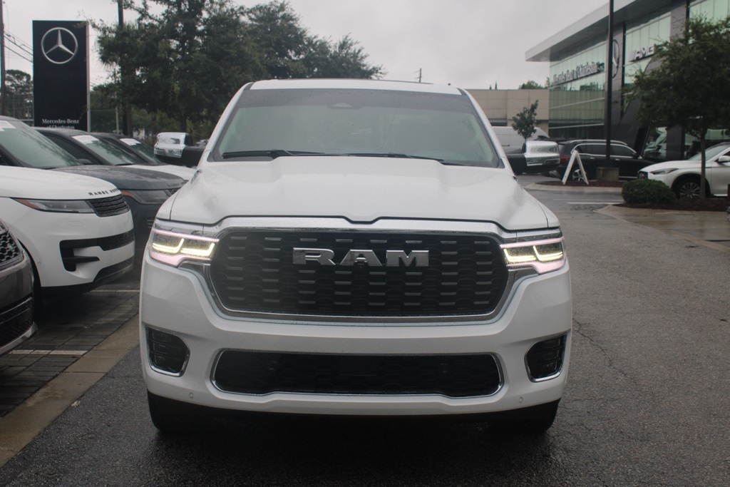 2025 Ram 1500 photo 2