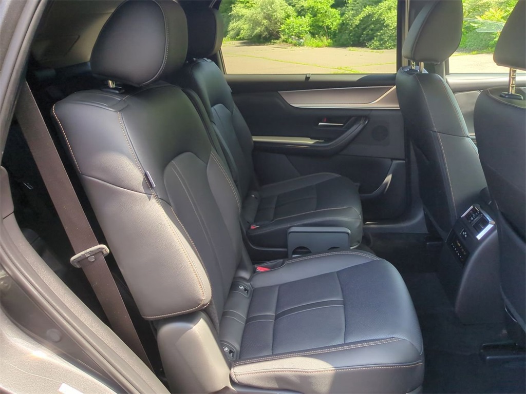 2024 Mazda CX-90 Premium photo 27