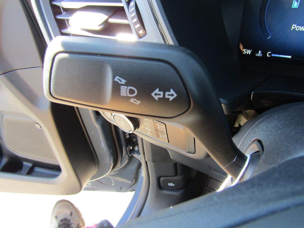 2025 Ford Escape ST-Line Select photo 19