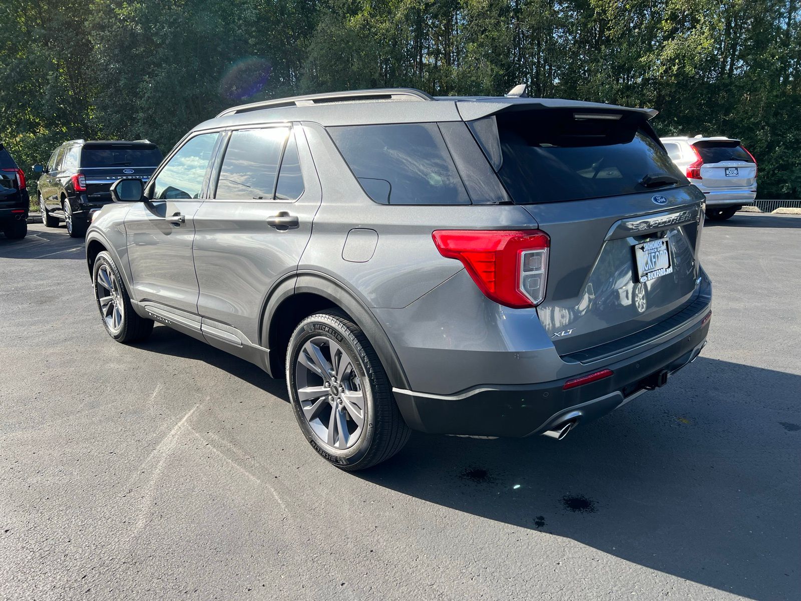 2022 Ford Explorer XLT photo 4