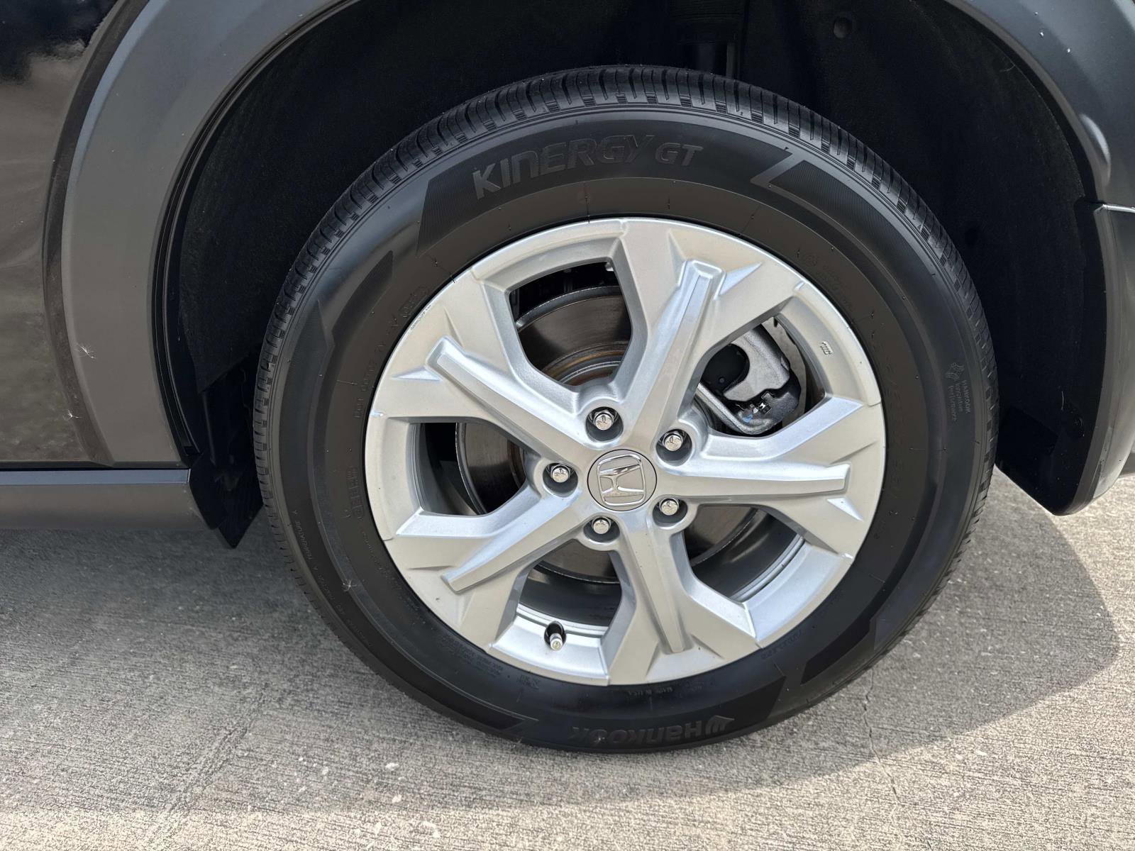2023 Honda HR-V LX photo 10