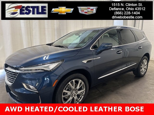 2023 Buick Enclave Premium's photo