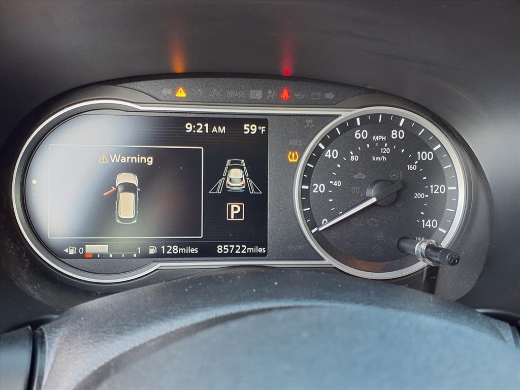 2020 Nissan Kicks SV photo 12