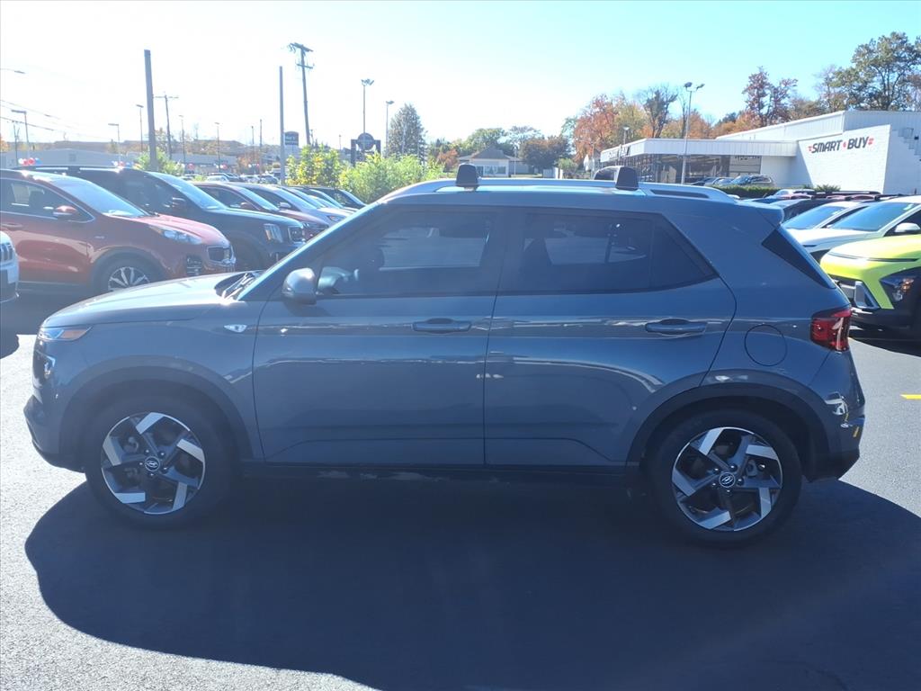 Certified 2022 Hyundai Venue SEL with VIN KMHRC8A36NU188508 for sale in Meriden, CT
