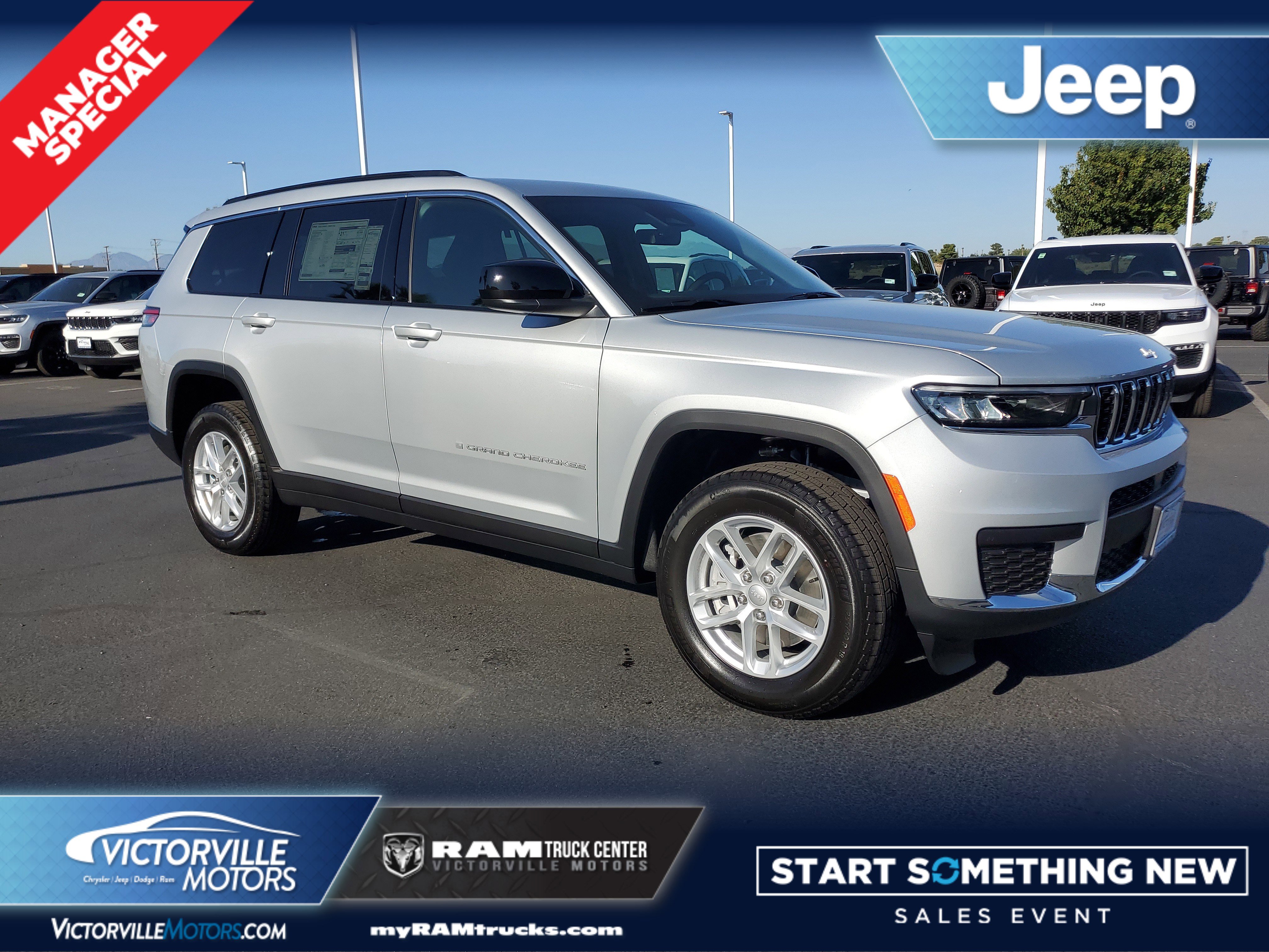 2025 Jeep Grand Cherokee L Laredo's photo