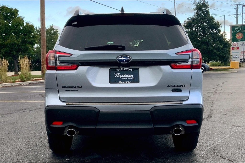 2025 Subaru Ascent Onyx Edition photo 4