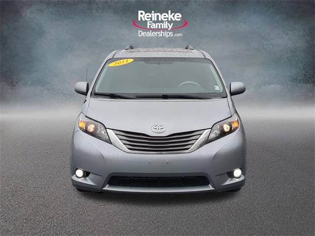 Used 2011 Toyota Sienna XLE with VIN 5TDYK3DC5BS155999 for sale in Lima, OH
