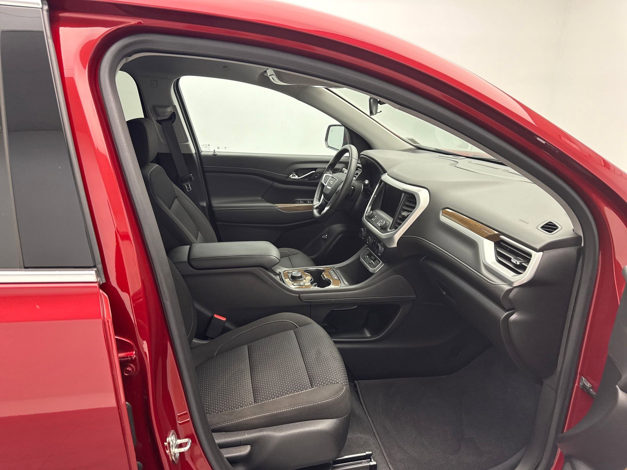 2023 Gmc Acadia SLE photo 23