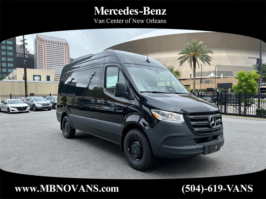2025 Mercedes-Benz Sprinter Passenger Van Base's photo