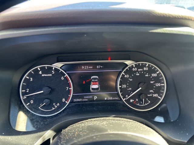 2023 Nissan Rogue SV photo 8