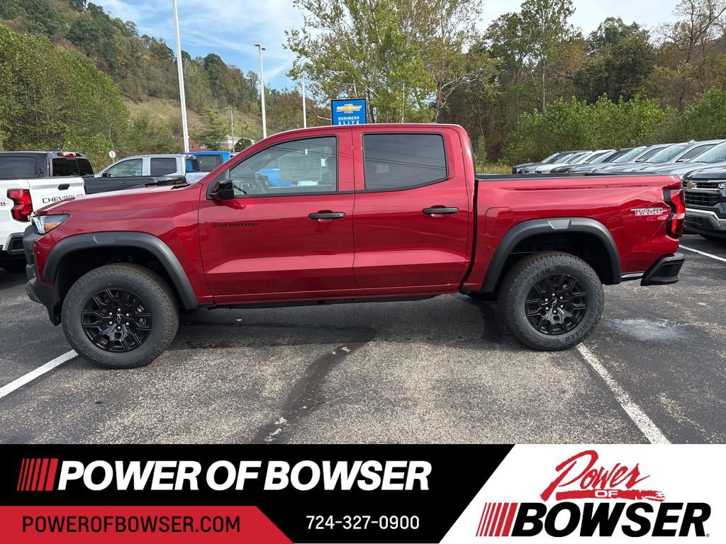 2026 Chevrolet Colorado Trail Boss photo 2
