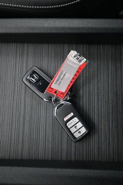 2023 Honda Ridgeline RTL photo 4